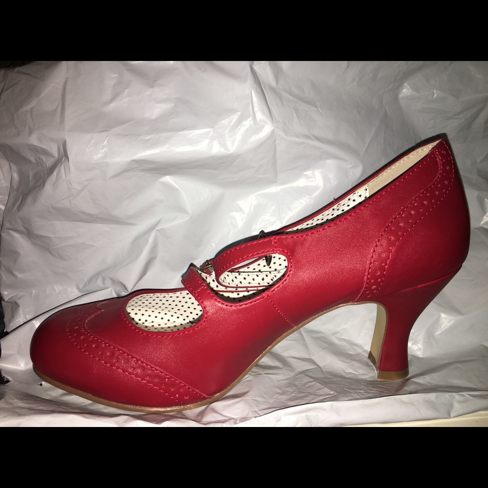 Pinup Couture Heels 👠